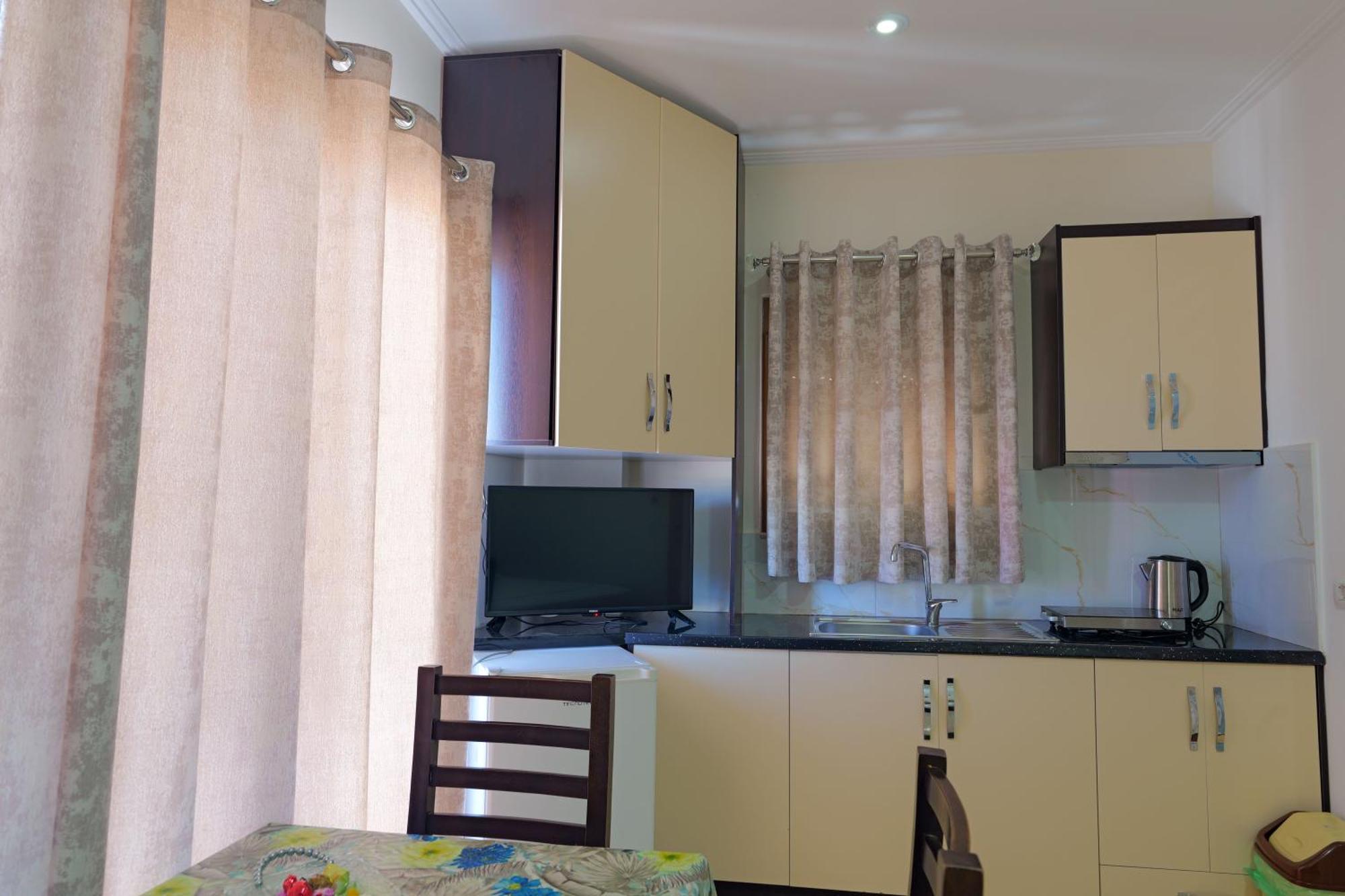 Hotel Chris Εξαμίλιο Εξωτερικό φωτογραφία