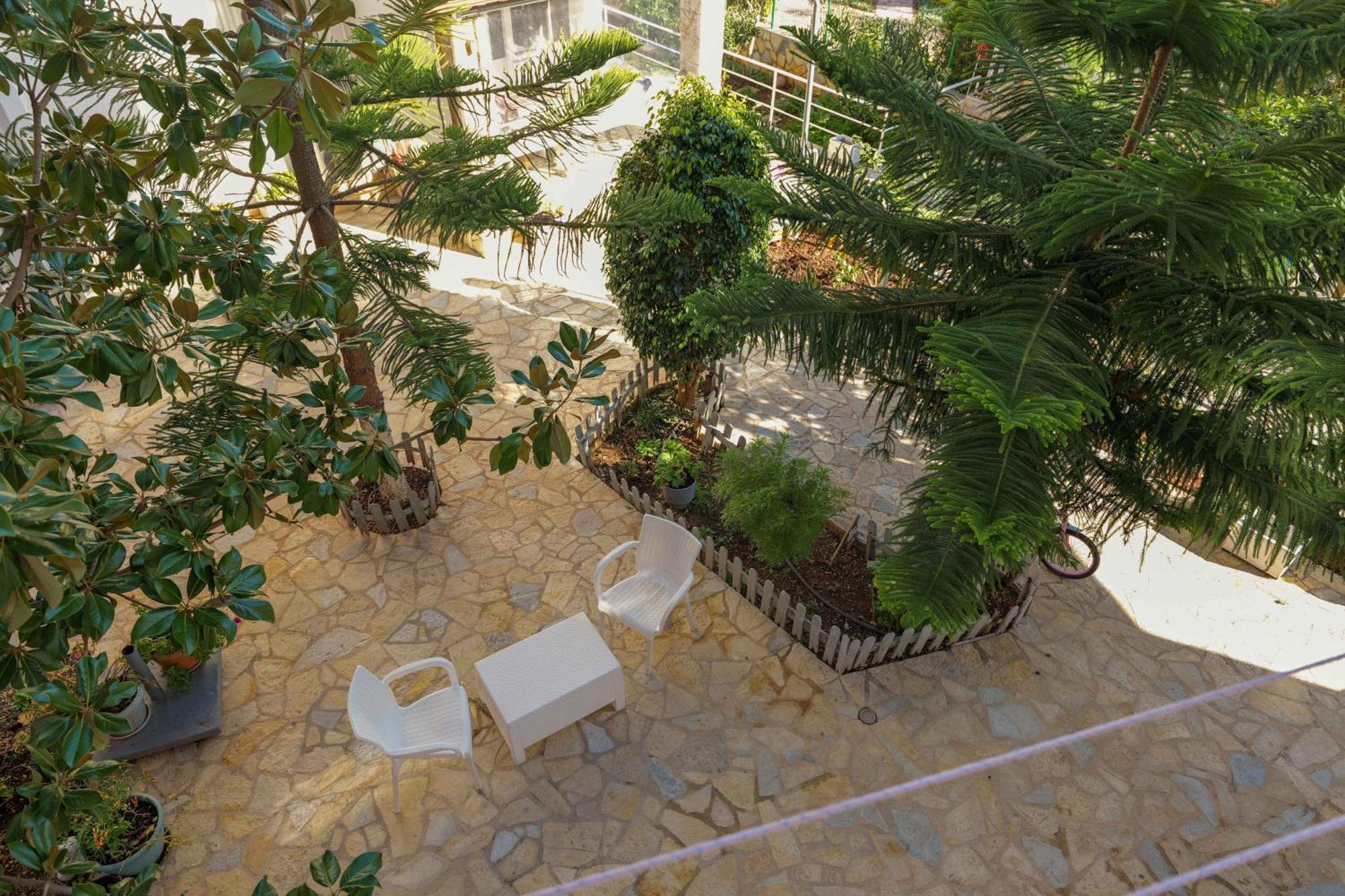 Hotel Chris Εξαμίλιο Εξωτερικό φωτογραφία