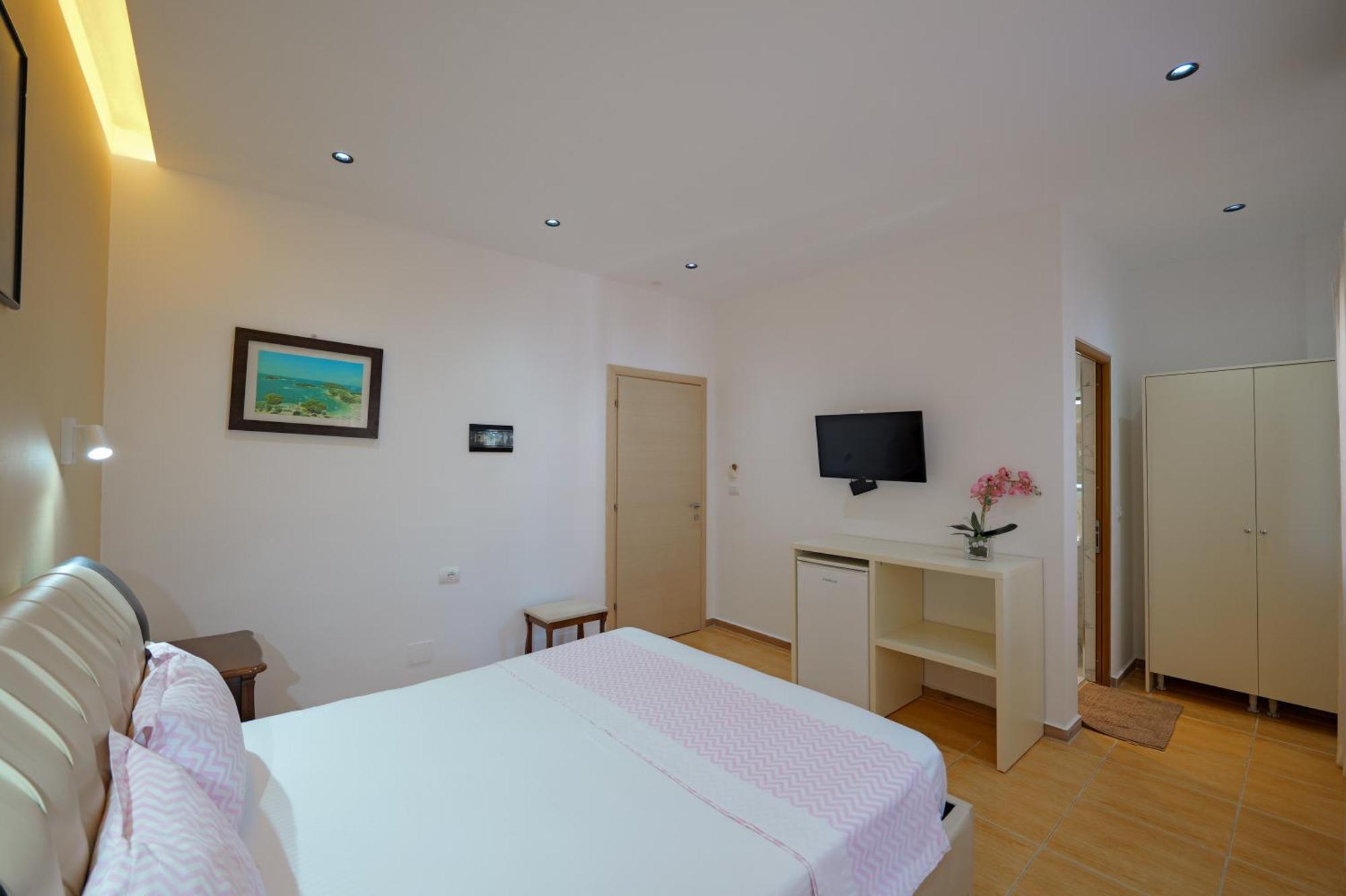 Hotel Chris Εξαμίλιο Εξωτερικό φωτογραφία