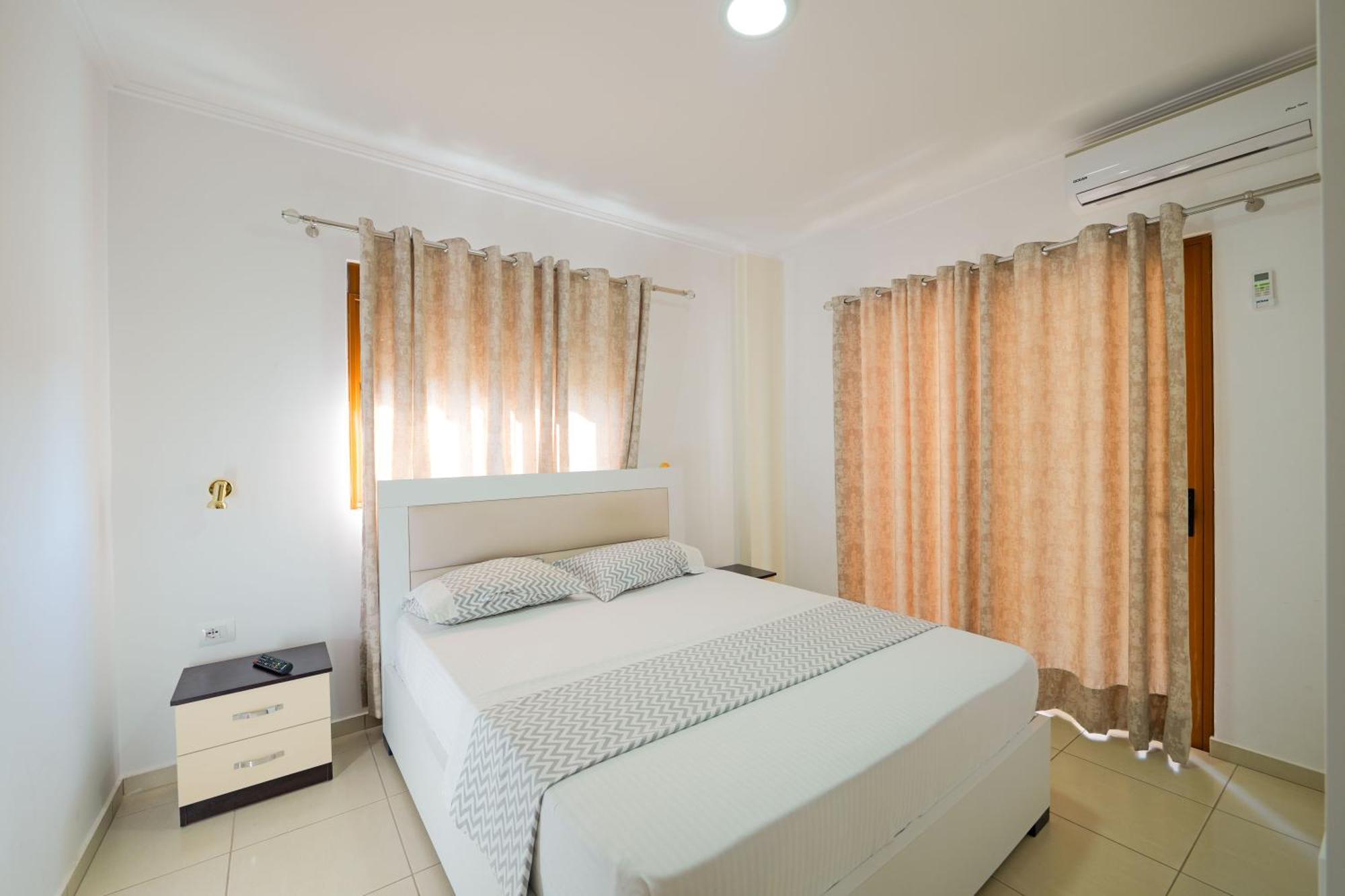 Hotel Chris Εξαμίλιο Εξωτερικό φωτογραφία